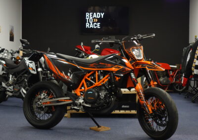 .VENDUE – KTM 690 SMCR 2022