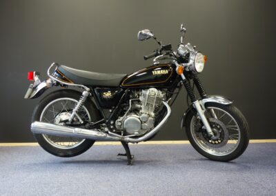 .VENDUE – Yamaha 400 SR 2015